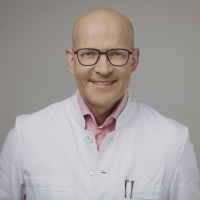 Dr. med. Holger M. Pult