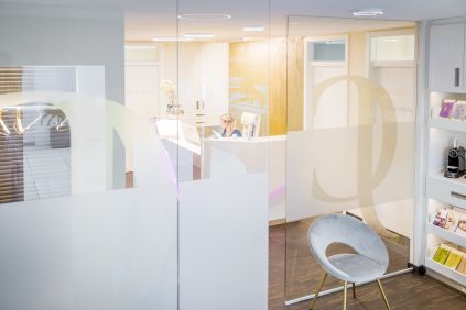 PraxisClinic Jadore Darmstadt, Empfang