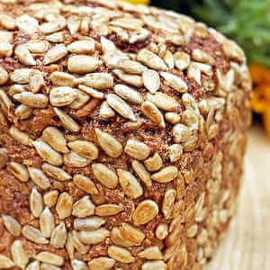 Glutenfreies Brot mit Sonnenblumenkernen