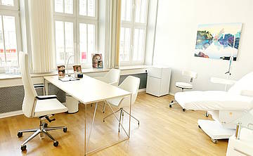 Praxis für Plastische Chirurgie Dr. Dr. Cerny in Augsburg