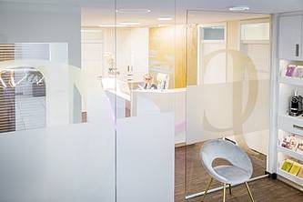 PraxisClinic Jadore Darmstadt, Empfang