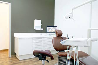 Praxis  Dr. Salan Thormeyer, Zahnmedizin Frankfurt - dental island