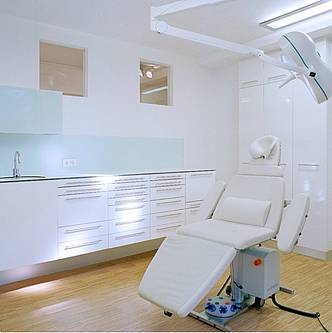 Praxisklinik Dr. Dannemann Behandlungsraum