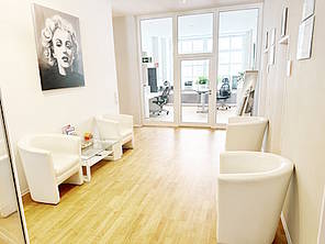 Praxis für Plastische Chirurgie Dr. Dr. Cerny in Augsburg